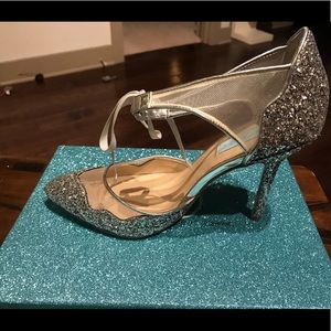 Blue by Betsey Johnson cocktail party shoes